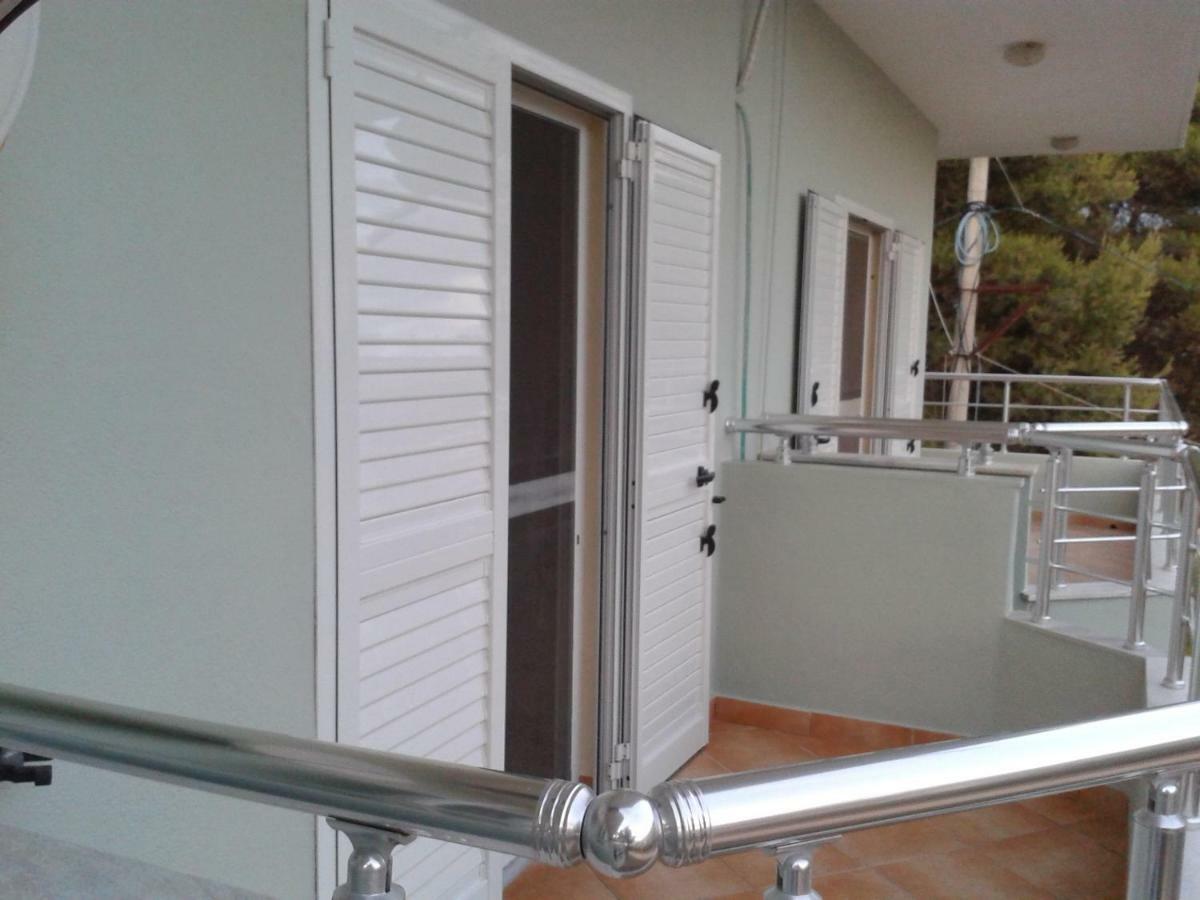 Apartament Gjergji Saranda Zewnętrze zdjęcie
